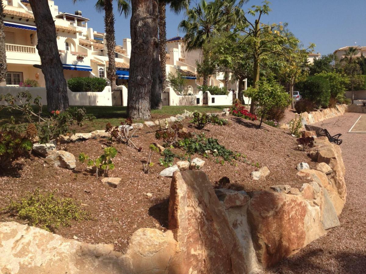 Casa Lovia Lejlighed Dehesa de Campoamor  Eksteriør billede