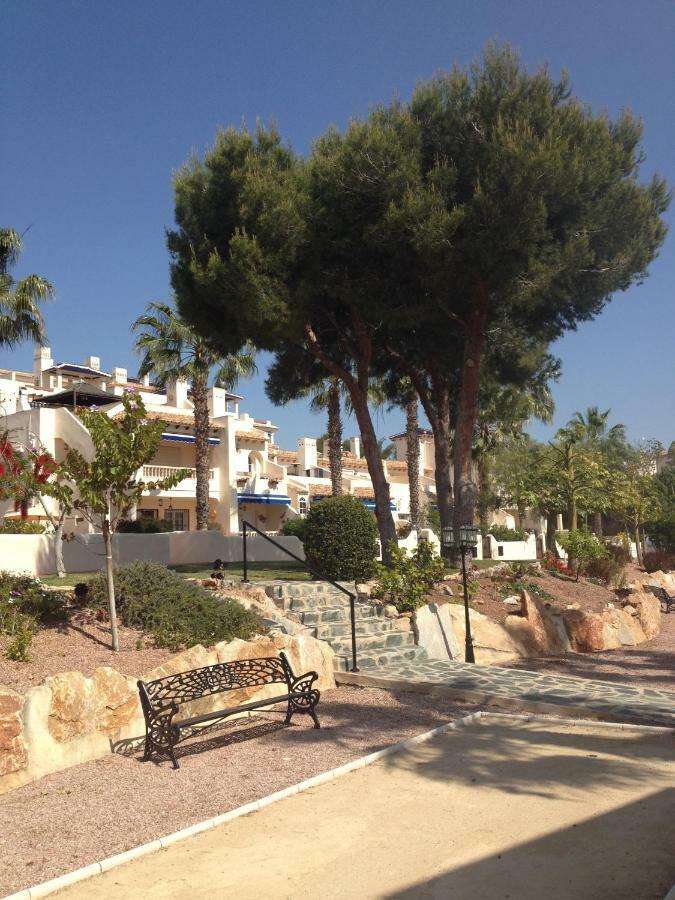 Casa Lovia Lejlighed Dehesa de Campoamor  Eksteriør billede